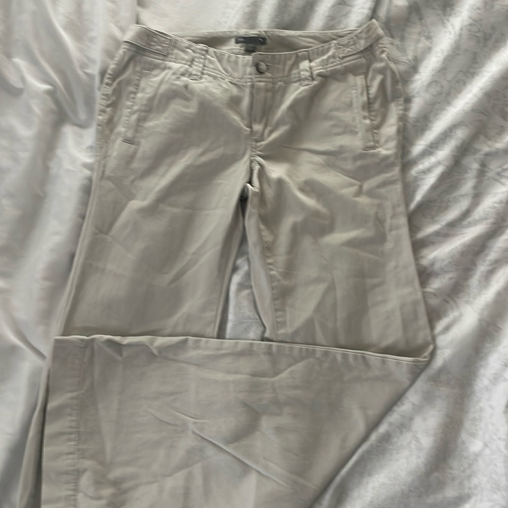 Gap size 2 Khaki pants Flare bottom